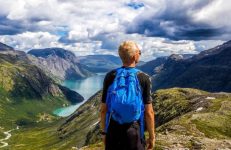 Wat mee te nemen Wandelen – Checklist voor dagelijkse wandelbenodigdheden